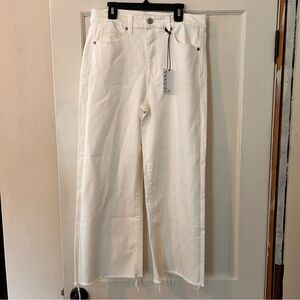 Zenana Women's White Cropped Jeans